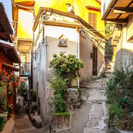 Apartment La Casa Sulla Rocca *
